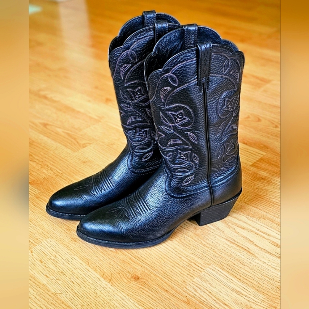 Ariat boots, Women's 8.5.
